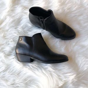 Girl ankle boots